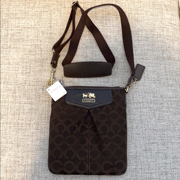 Coach crossbody purse - Picture 1 of 6